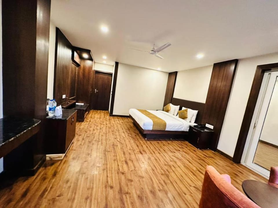 Vista Hotel Mussoorie Hotel in Uttarakhand