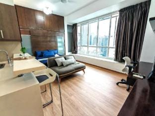 Comfort Studio Apartment Walking to Twin Tower Apartment in Federal Territory of Kuala Lumpur
