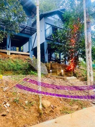 SR Villa - Serenity by riverside Country House in Kerala