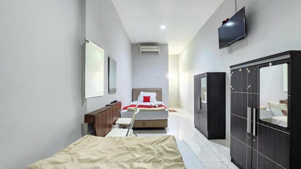 Sky Guest House by SAN Hotel in Jakarta