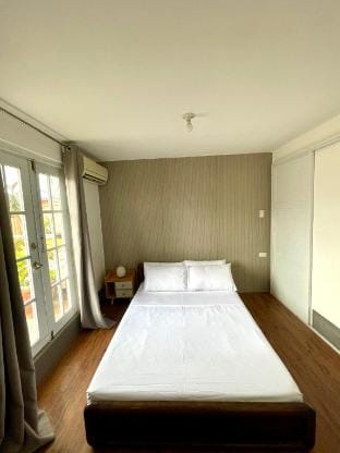 Condo like house in Tarlac w Clubhouse Pool Access Vacation rental in Central Luzon