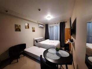 Fully Furnished Studio Unit for Rent - DAILY  Apartment in Lapu-Lapu City