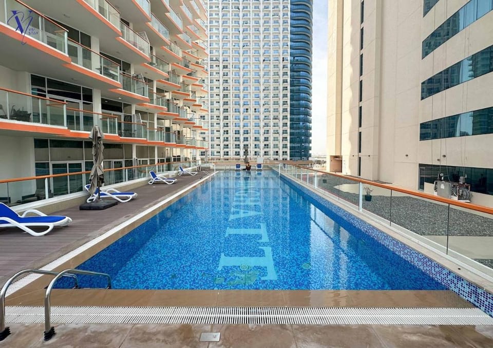 Luxurious 2-Bedroom Haven Apartment in Dubai