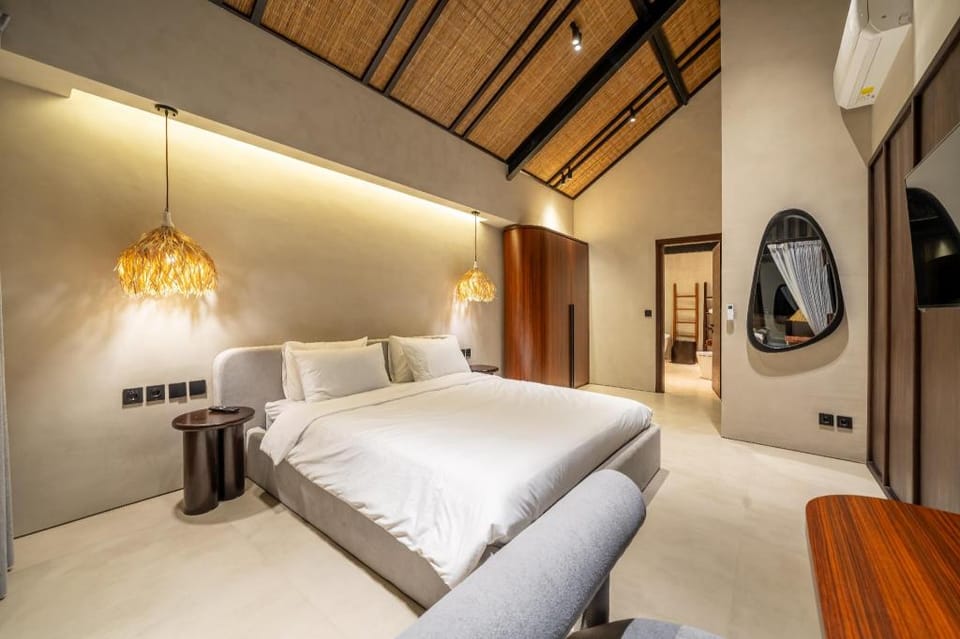 Mulu B1*Villa with Private Pool +Netflix and Ps5! Apartment in Bali