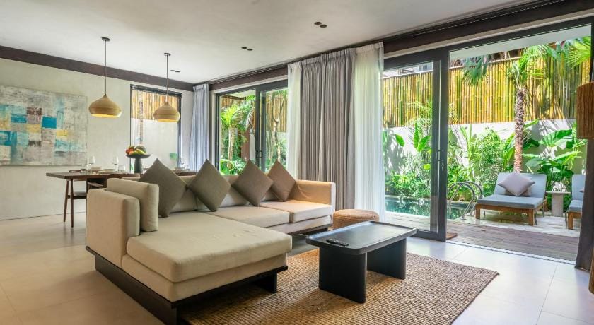 Mulu B1*Villa with Private Pool +Netflix and Ps5! Apartment in Bali