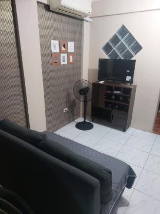 Affordable  WHOLE 2 story Townhouse Imus cavite  Vacation rental in Calabarzon
