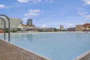 Pattaya Luxe Penthouse - Outdoor Pool & Terrace Apartment in Pattaya City