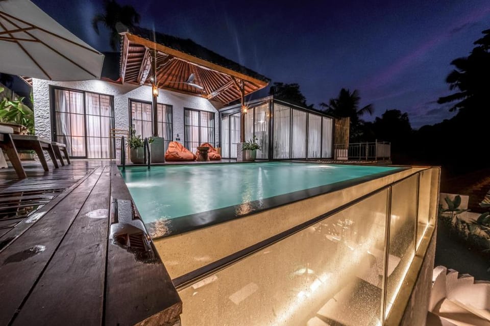 Oasis*LuxuryVilla Ubud with Expansive Pool Privacy Villa in Ubud