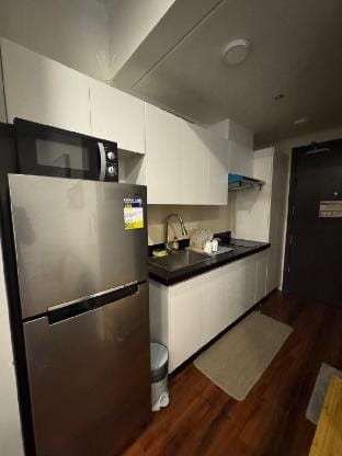 Minimalist Studio Suite | Ayala | Landco | Nccc Apartment in Davao City