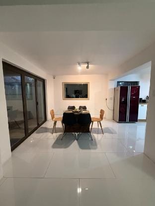 The White House - Zonnebloem Vacation rental in Cape Town