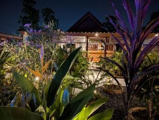 Phuket Palai Hideaway  | Poolview Apartment 3 Apartment in Chalong
