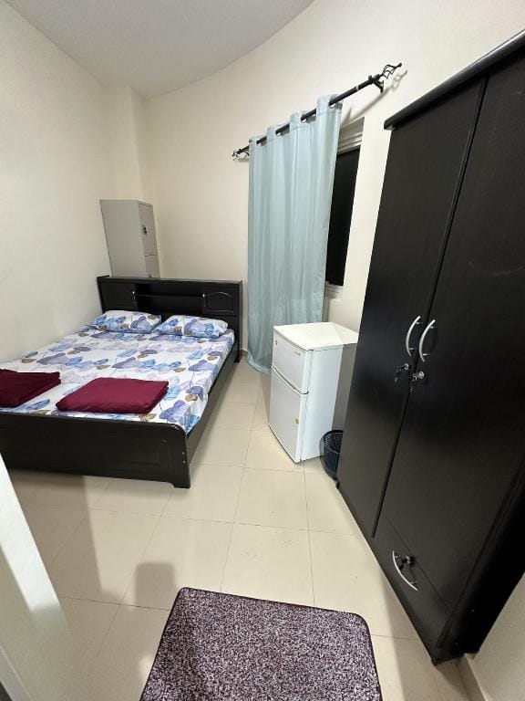 Palm Inn Hostel Apartment in Dubai