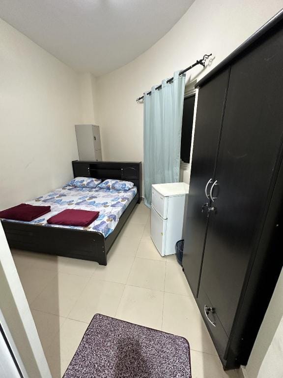 Palm Inn Hostel Apartment in Dubai