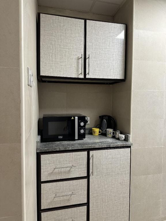 Palm Inn Hostel Apartment in Dubai