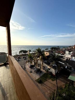 Beach side apartment Apartment in Colombo