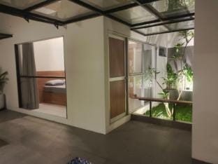 Ombee Villa Apartment in West Java