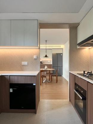 Sunny Abode中远A 2room river view near Suzhou River Apartment in Shanghai