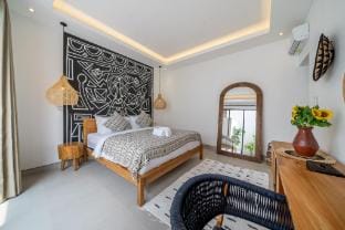 Sanjama_New stylish villa, Canggu area 2BDR + Ps5  Villa in North Kuta