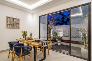 Sanjama_New stylish villa, Canggu area 2BDR + Ps5  Villa in North Kuta