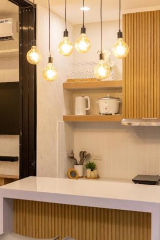 Pool Villa in Lipa,Batangas w/ Netflix & Projector Villa in Calabarzon