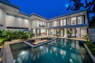 WhiteVilla 6BDR near PARQ, Good Location +Netflix! Villa in Ubud