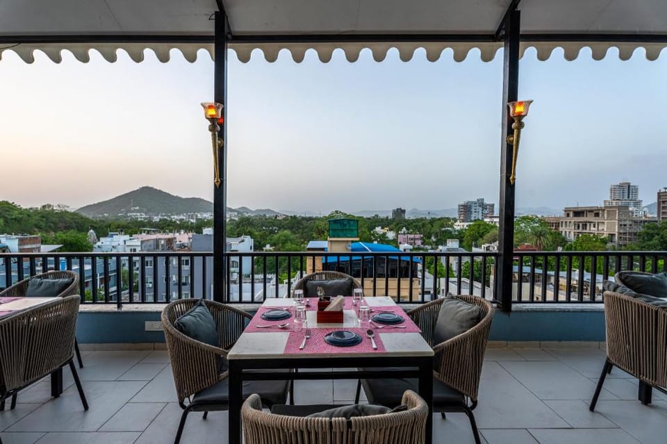 Sita Royal Lakside Chalet Hotel in Udaipur