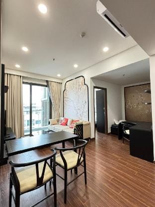 Masteri WaterFront-3 beds indochina style apt 69m2 Apartment in Laos
