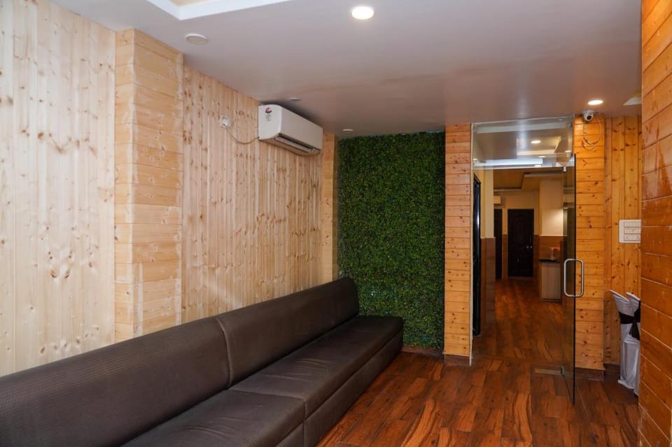 Hotel Happy Stay Hotel in India