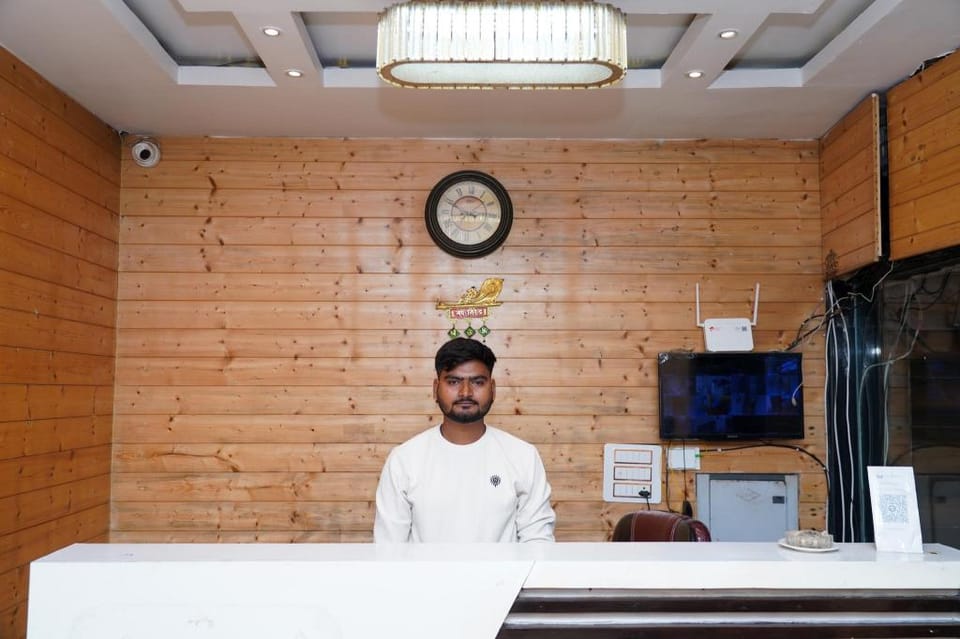 Hotel Happy Stay Hotel in India