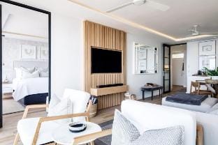 Magical Apartment w/Uninterrupted Ocean Views (Mou Apartment in Cape Town