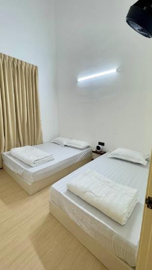 96 bukitindah homestay Vacation rental in Johor Bahru