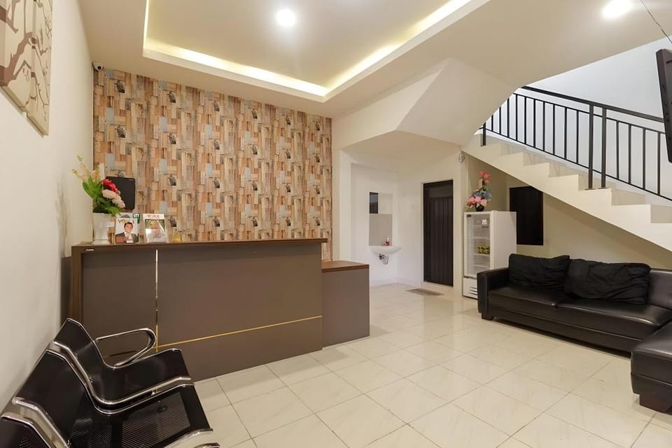 Hotel O Rappocini Near Rsia Paramount Hotel in Indonesia