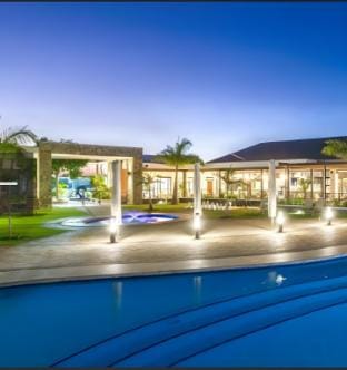 Penthouse Suite Apartment in Dolphin Coast