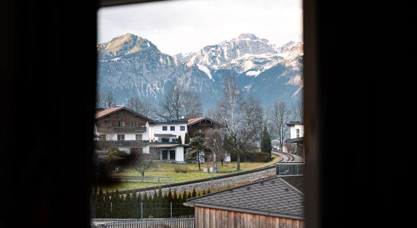 Lebeschlitters - Apartmenthaus im Zillertal Hotel in Tyrol