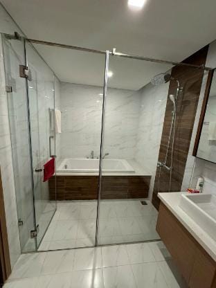 Hanoi Aqua Home Apartment in Hanoi
