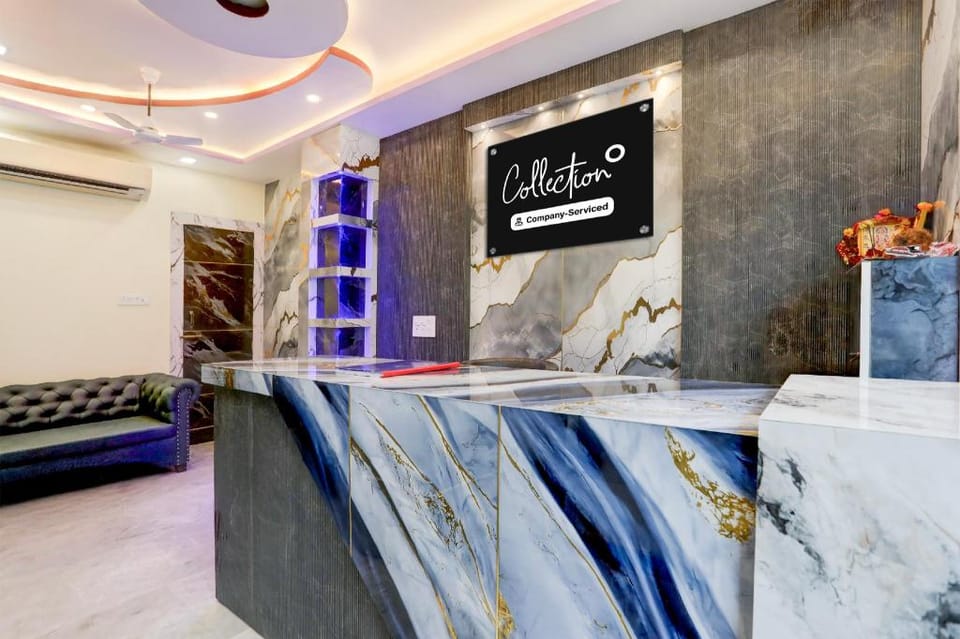 Super Collection O Om Prakash Sabhasad Nagar Hotel in Uttar Pradesh