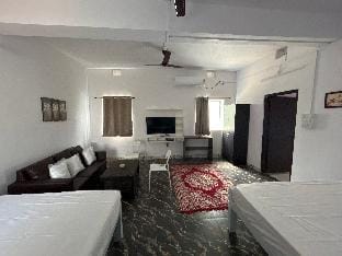 Raj Andar Guest House Apartment in Bangladesh