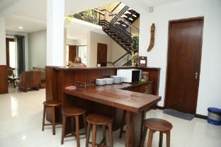 Jays Guest Diyatha Waterfront Vacation rental in Western Province