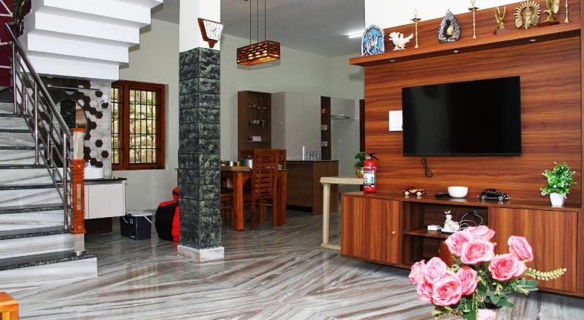 Airy Homestay Ooty by LexStays Vacation rental in Kerala