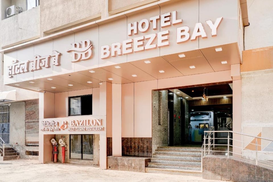 hotel breeze bay Hotel in Mumbai