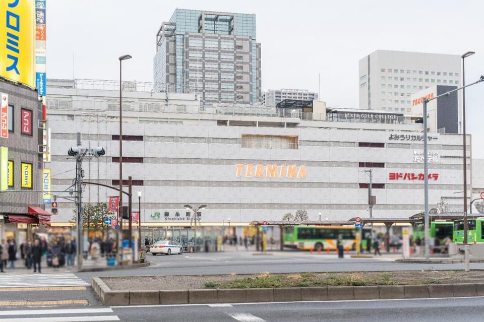Tokyo Skytree電車3分 秋葉原まで7分 浅草橋まで4分  錦糸町駅 寝室二つ 202部屋 Apartment in Japan