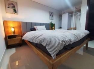 Riau Houses Vacation rental in Bandung