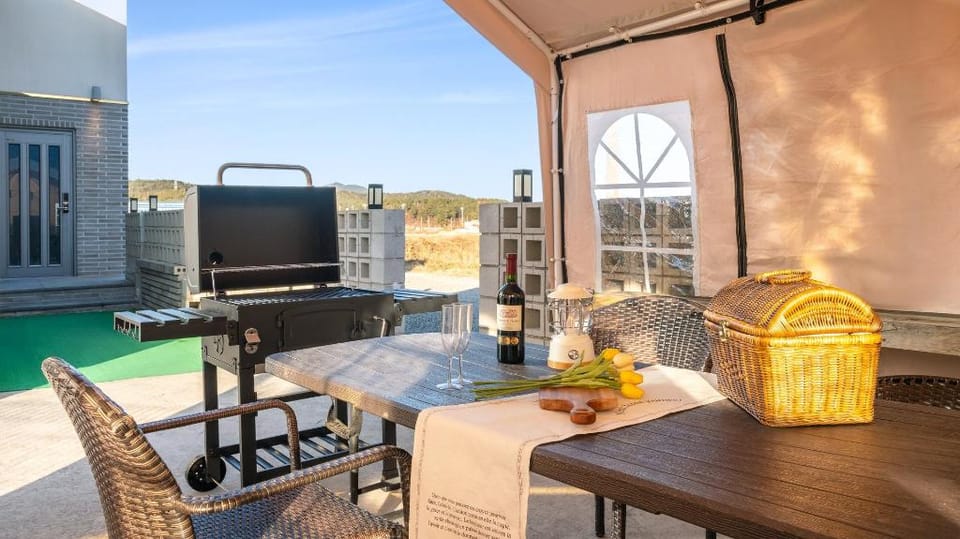 Goseong HooStay Caravan Pension Bed and Breakfast in South Korea