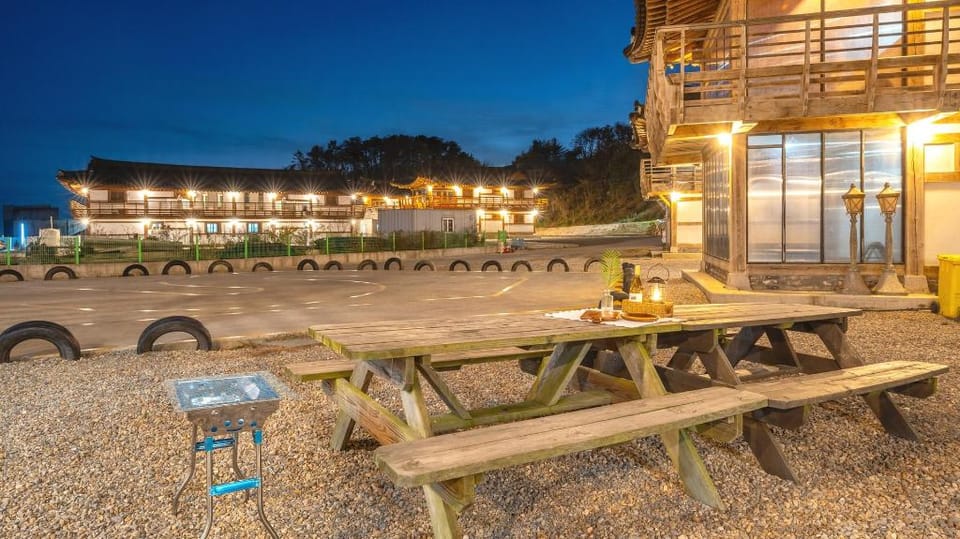 Gyeongju Aratteul Hanok  Pet Pension Bed and Breakfast in South Korea