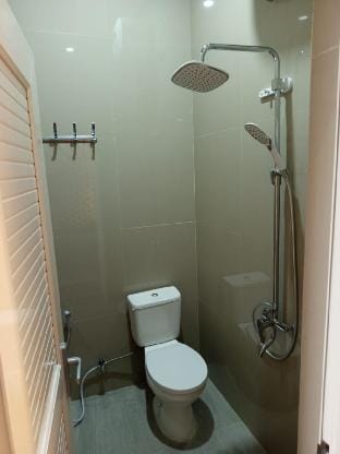 KING'S GUEST HOUSE Apartment in East Java