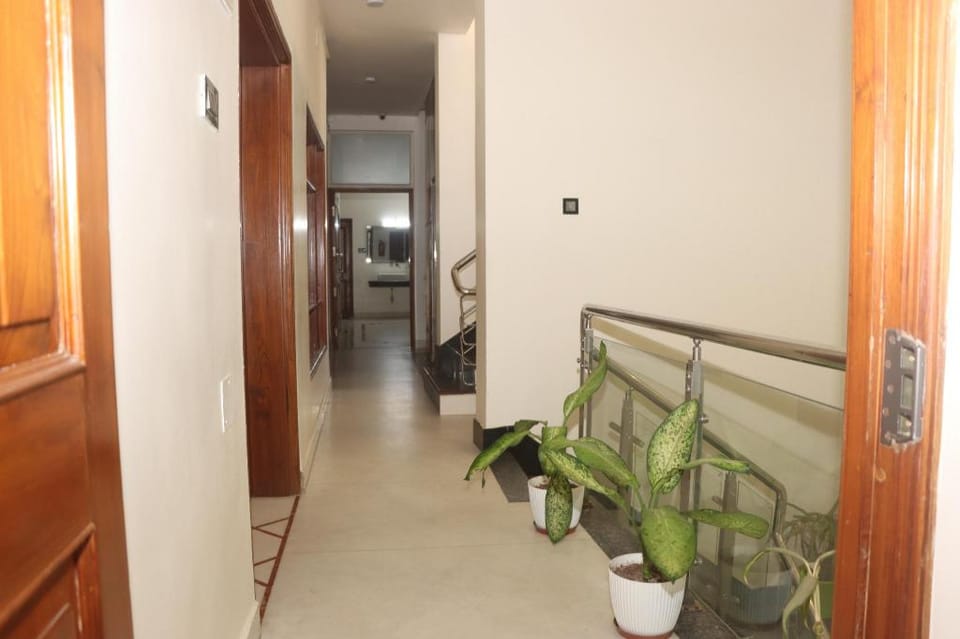 HOTEL AYAANSH Hotel in Bhubaneswar