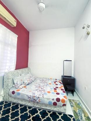 Mawar Homestay Balok Perdana Vacation rental in Terengganu, Malaysia