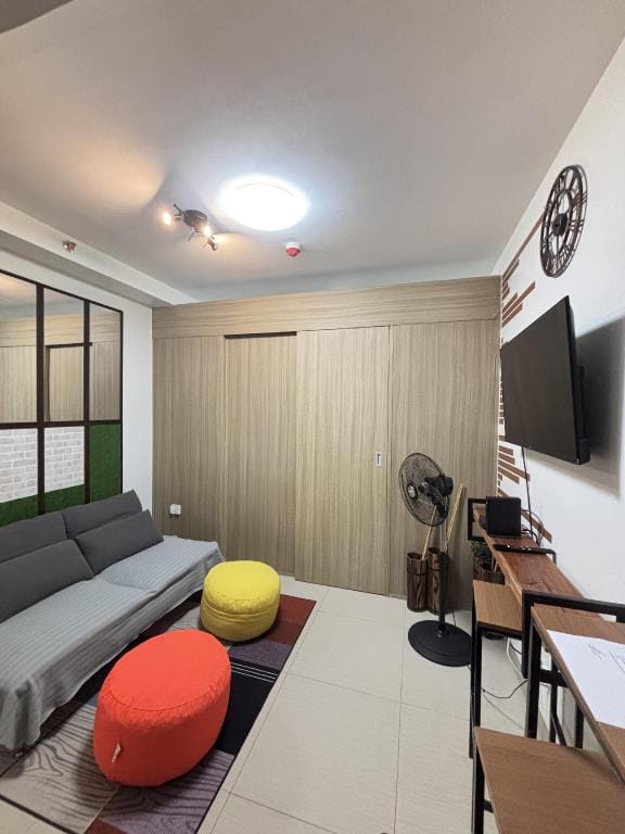 Retreat Haven Shore2 Residences Hotel in Pasay