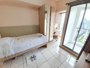 Comfort, and Homey Studio Apart at Gading Serpong Apartment in West Java