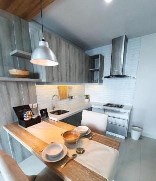 ★Luxurious & Exclusive Apartment @Alam Sutera CBD★ Apartment in West Java